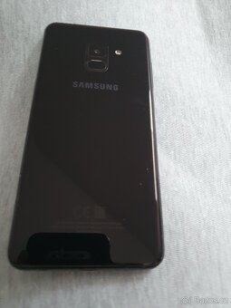 SAMSUNG Galaxy A8 (2018) (A530F), Dual SIM Black - 5