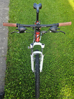 Menší 26" horské hliníkové kolo AUTHOR, rám 15" po servisu - 5