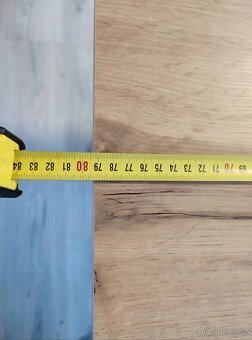 Jídelní stůl+ židle - 5