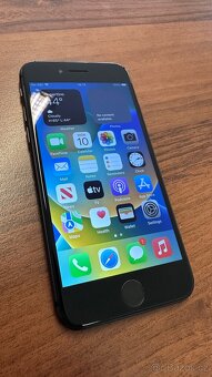 iPhone 8 64Gb 12 měsiců zaruka - 5