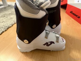 Dívčí lyžařské boty NORDICA Speedmachine Junior 3(255mm) - 5