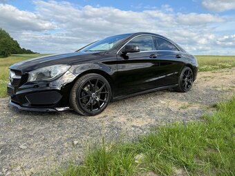Mercedes Benz CLA 220d AMG optik F1 Navi - 5