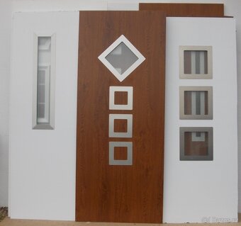 Oprava plastových dveří výroba  výplní. - 5