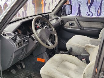 Mitsubishi Pajero V6 3.0l / 1992 / gen 2 - 5