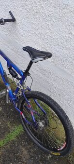 Celoodpružené kolo FP 900 - 5