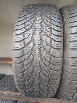4xzimní pneu 235/55/17.2xGoodyear.2xUniroyal. - 5