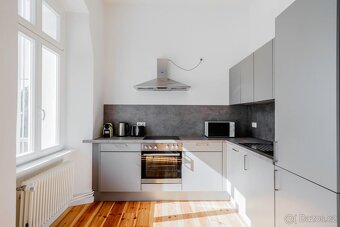 Pronájem bytu 1+kk – 32 m² - 5