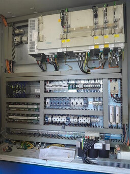 Karusely - jednostojanové VLC 1600 ATC+C - 5