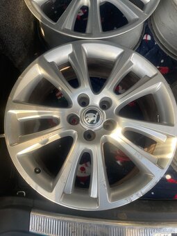 Alu kola originál Škoda - 5