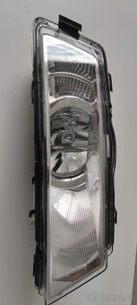 Škoda Rapid 5JA mlhovka prava led denní svíceni - 5