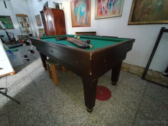 Prodám krásný zachovalý karambolový stůl. - 5