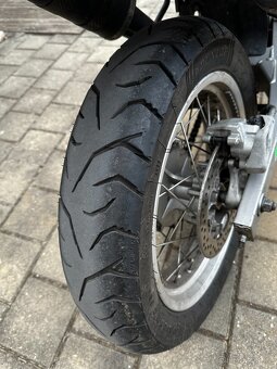Yamaha XT660R - 5