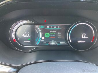 KIA NIRO EV SPIRIT BATERIE 64 kWh ROK 2021 53000KM - 5