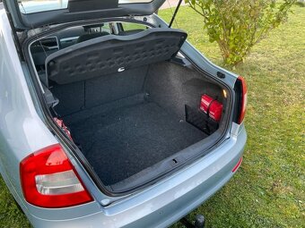 Škoda Octavia 1.6 MPI sedan benzín Zelená metalíza - 5