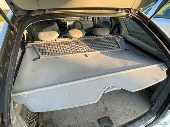 Roleta kufru, rozdelovaci mriz Mercedes W212 kombi a W203 - 5