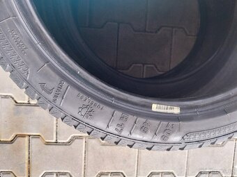 Prodám 2 x celoroční pneu Kleber 205/45/17 - 5