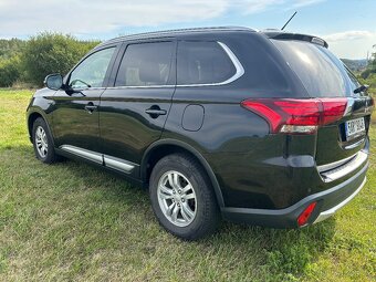 Mitsubishi Outlander 2.0, 4x4 - 5