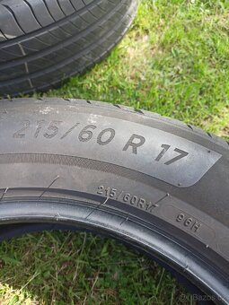 Michelin primacy 4 215/60R17 - 5