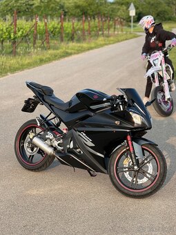 Yamaha yzf r 125 - 5