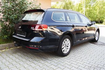 Volkswagen Passat Variant Business 2.0TDI 2021 149000 Manuál - 5