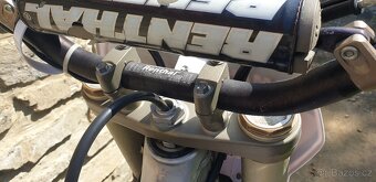 YAMAHA YZ450 F 2009 - 5