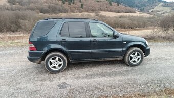 Mercedes Benz ML 270cdi manuál 6st. Luxury line, Bose audio - 5