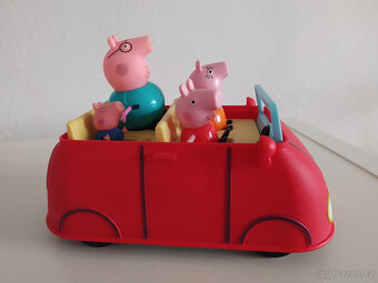 Peppa pig - zvukové autíčko, autobus, figurky - 5