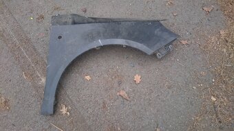 Skoda Roomster,Fabia 2 predni blatnik na opravu - 5