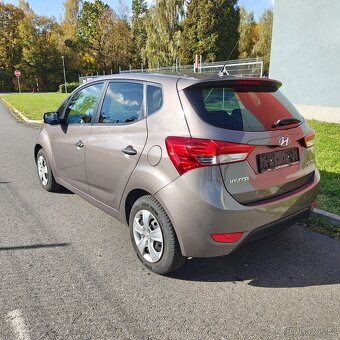 Hyundai ix20 1.6i automat 62.tis.km Švýcarsko ročník 1942 - 5