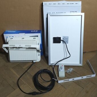LED reflektor 100W se solárnim panelem - 5