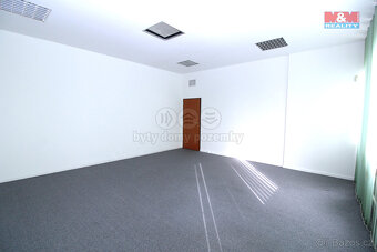 Pronájem kancelářského prostoru,560m², Praha 10 - 5