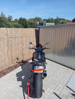 Honda CB 1000r - 5
