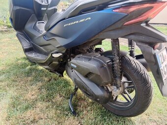 Honda Forza 125 - 5