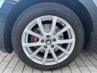 Škoda SUPERB 2.0 TDi DSG VIRTUAL MATRIX KAMERA TAŽNÉ 2020 - 5