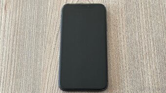 Apple iPhone 11 64 GB - 5