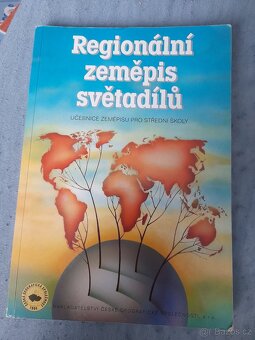 Prodám středoškolské učebnice (chemie, fyzika, zeměpis, děje - 5