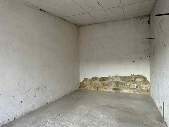 Pronájem garáže 18 m² Cheb, Na Návrší - 5