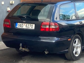 VOLVO V40 1,8i tažné, alu kola - 5