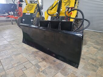 Adaptér pro smykové nakladače Dabaki (vč.DPH) - 5
