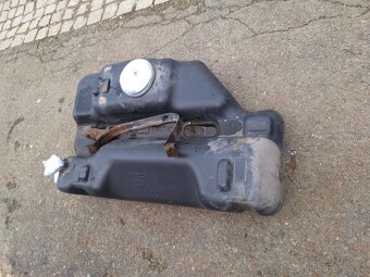 Palivová nádrž IVECO DAILY - 5