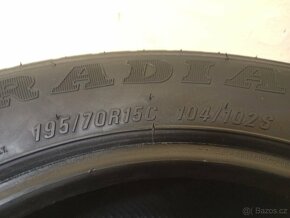 MAXXIS 195/70 R15C 104/102S 9,5-10mm - 5