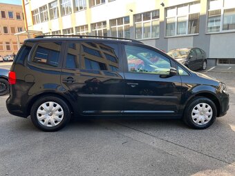 Volkswagen touran 1.6tdi, ČR ,SERV,NEHAVAROVÁNO. - 5