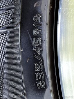 Letni sada Hyundai Tucson, IX35 235/45 R19, ET40
- 5
