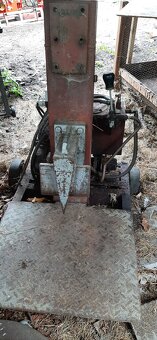 Prodám rotačku, čerpadlo, štípačku dřeva a klapačku - 5