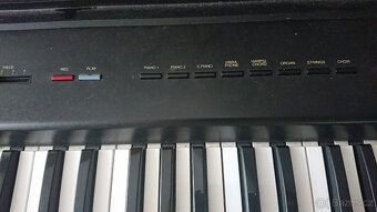 Digitalni piano Roland EP-7 II - 5