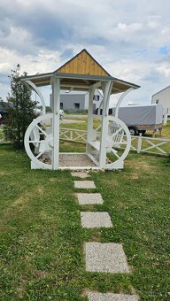 Pergola z posezenim - 5