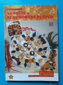 Knihy - kuchařky, vyšívání a nápady do bytu - 5