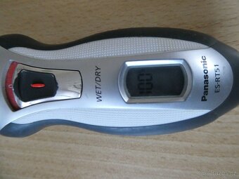 Holící strojek Panasonic - 5