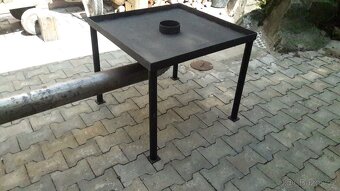 Prodám nové masivní topeniště k udírně síla stěny 5mm - 5