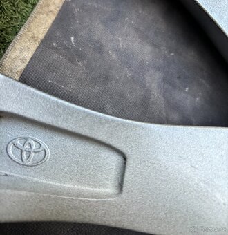 Originální Alu kola Toyota Rav4 235/55/18 TOP STAV - 5